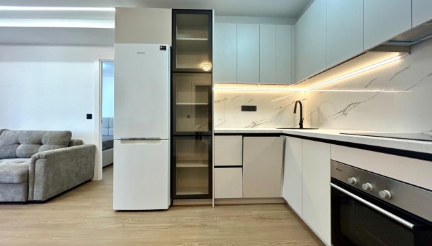 Wiederverkauf - Apartment - Torrevieja - Punta Prima