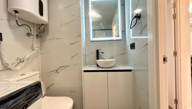 Wiederverkauf - Apartment - Torrevieja - Punta Prima