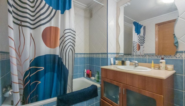 Wiederverkauf - Apartment - Torrevieja - El Acequión - Los Náufragos