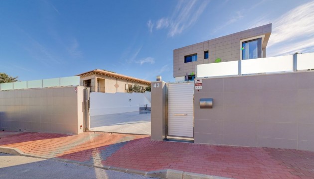 Odsprzedaż - Detached Villa - Los Balcones - Los Balcones - Los Altos del Edén