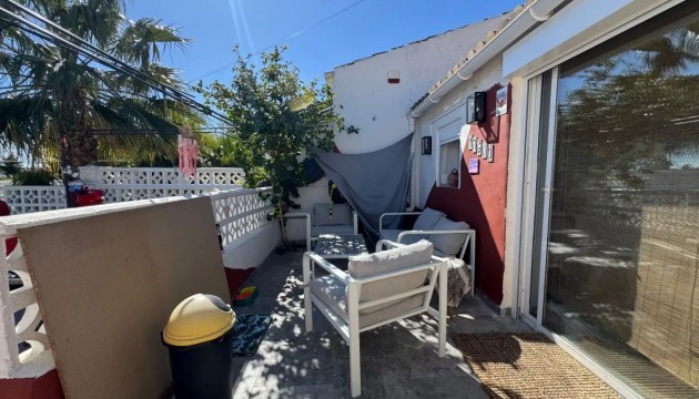 Odsprzedaż - Bungalow - Torrevieja - La Siesta - El Salado -  Torreta