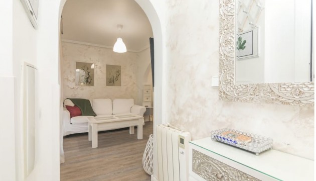 Odsprzedaż - House - Gran Alacant - Carrer de Creta,