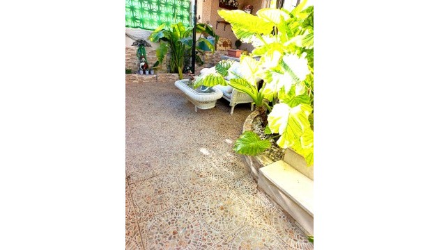 Odsprzedaż - House - Gran Alacant - Carrer de Creta,