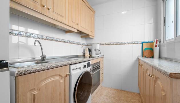 Odsprzedaż - Bungalow - Orihuela Costa - Lomas de Cabo Roig