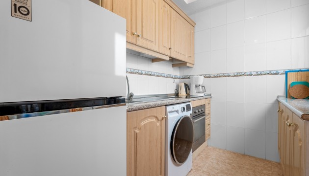 Odsprzedaż - Bungalow - Orihuela Costa - Lomas de Cabo Roig