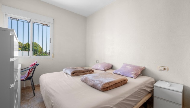 Odsprzedaż - Bungalow - Orihuela Costa - Lomas de Cabo Roig
