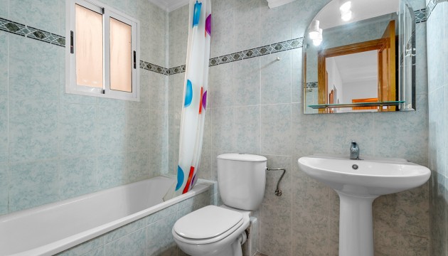 Odsprzedaż - Bungalow - Orihuela Costa - Lomas de Cabo Roig