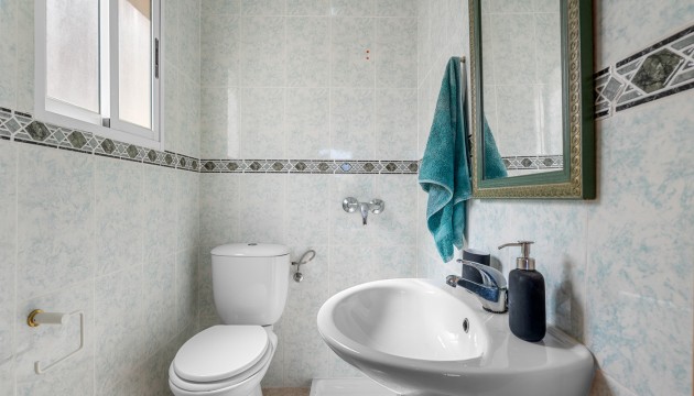 Odsprzedaż - Bungalow - Orihuela Costa - Lomas de Cabo Roig