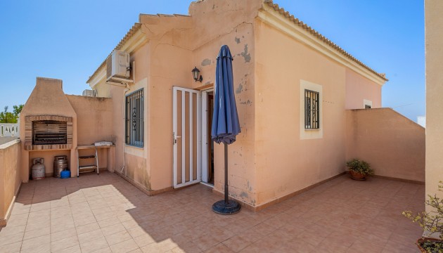 Odsprzedaż - Bungalow - Orihuela Costa - Lomas de Cabo Roig