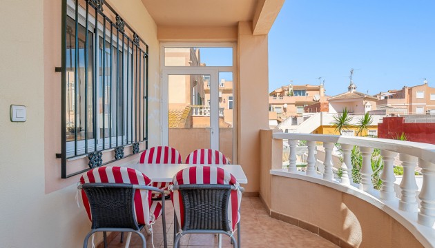 Odsprzedaż - Bungalow - Orihuela Costa - Lomas de Cabo Roig