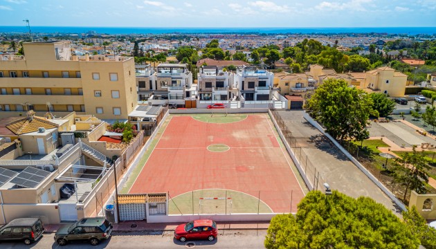 Odsprzedaż - Bungalow - Orihuela Costa - Lomas de Cabo Roig