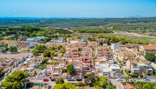Odsprzedaż - Bungalow - Orihuela Costa - Lomas de Cabo Roig
