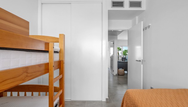 Odsprzedaż - Bungalow - Orihuela Costa - Punta Prima