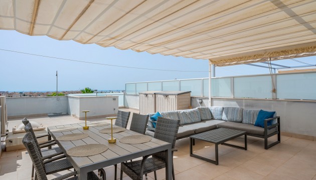 Odsprzedaż - Bungalow - Orihuela Costa - Punta Prima