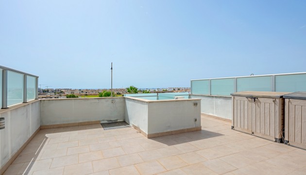 Odsprzedaż - Bungalow - Orihuela Costa - Punta Prima
