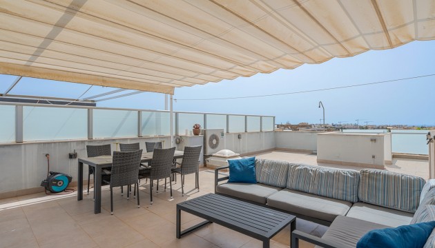 Odsprzedaż - Bungalow - Orihuela Costa - Punta Prima