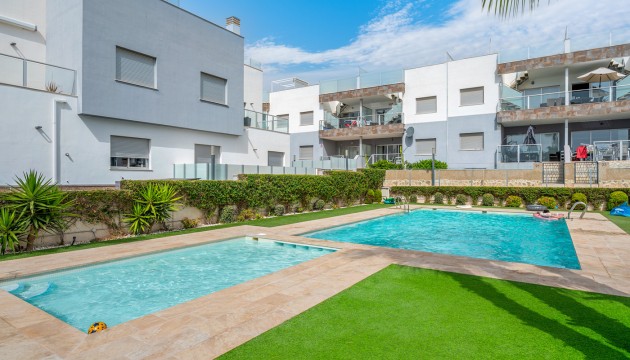 Odsprzedaż - Bungalow - Orihuela Costa - Punta Prima
