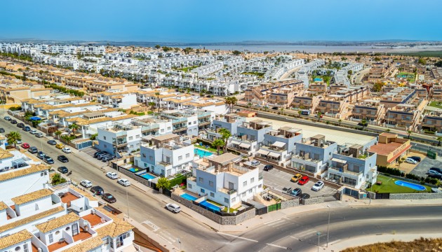 Odsprzedaż - Bungalow - Orihuela Costa - Punta Prima