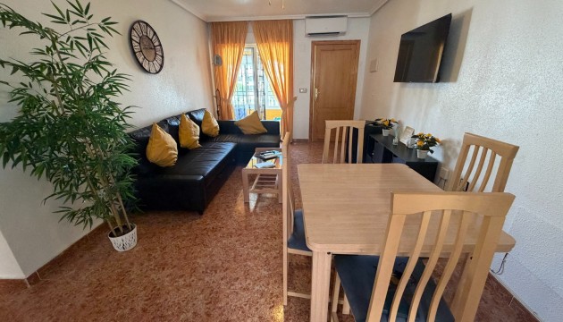 Odsprzedaż - Apartment - Orihuela - Vistabella Golf