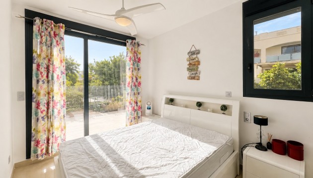 Odsprzedaż - Apartment - Orihuela Costa - Punta Prima