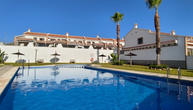Odsprzedaż - Kamienica - San Miguel de Salinas