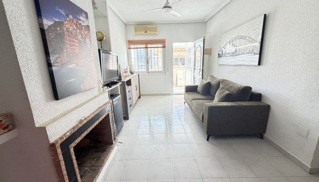 Odsprzedaż - Apartment - Orihuela Costa - La Florida