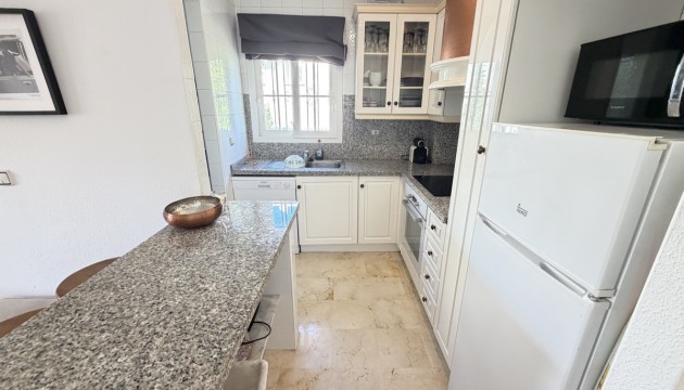Odsprzedaż - Apartment - Orihuela Costa - Las Ramblas