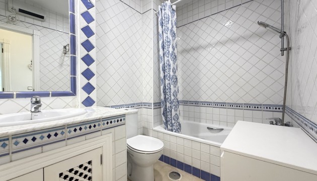 Odsprzedaż - Apartment - Orihuela Costa - Las Ramblas