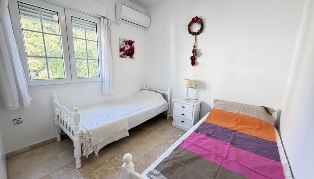 Odsprzedaż - Apartment - Orihuela Costa - Las Ramblas