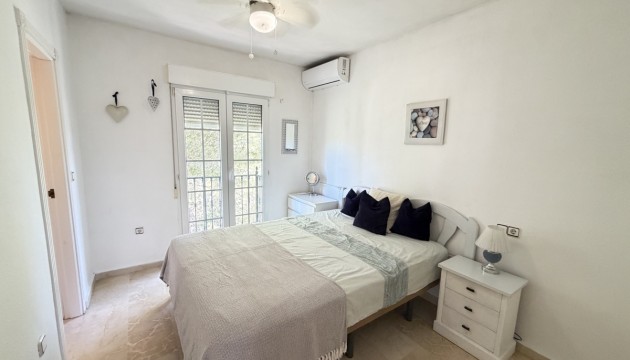 Odsprzedaż - Apartment - Orihuela Costa - Las Ramblas