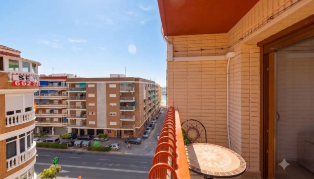 Begagnad - Lägenhet - Torrevieja
