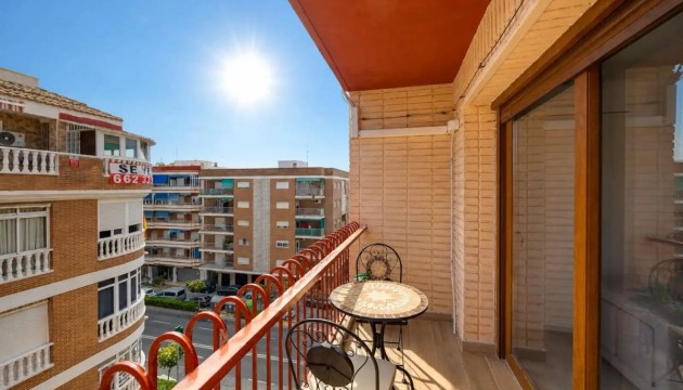 Begagnad - Lägenhet - Torrevieja