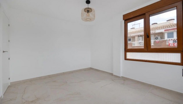 Begagnad - Lägenhet - Torrevieja