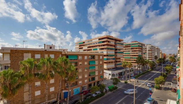 Begagnad - Lägenhet - Torrevieja