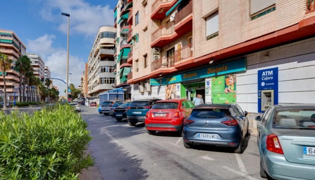 Begagnad - Lägenhet - Torrevieja