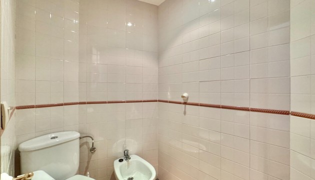 Odsprzedaż - Apartment - Torrevieja - Punta Prima