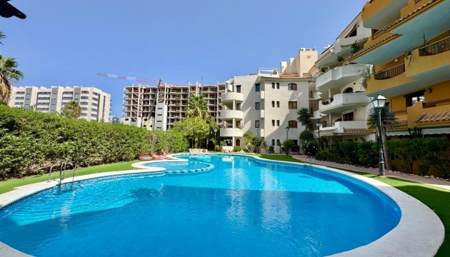 Odsprzedaż - Apartment - Torrevieja - Punta Prima