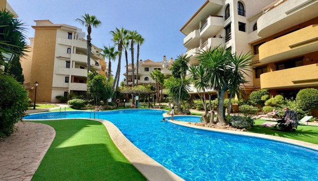 Odsprzedaż - Apartment - Torrevieja - Punta Prima