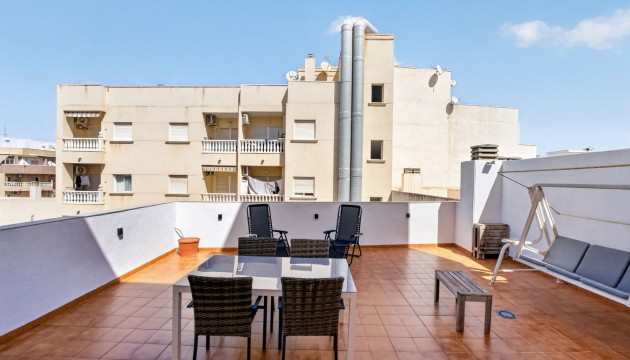 Odsprzedaż - Apartment - Torrevieja - Centro