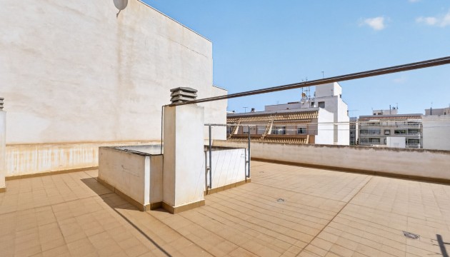 Odsprzedaż - Apartment - Torrevieja - Centro