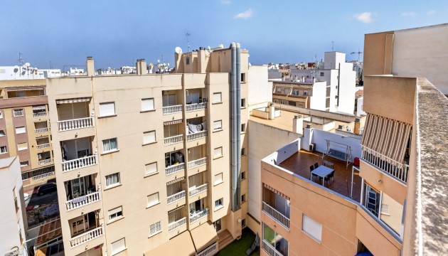 Odsprzedaż - Apartment - Torrevieja - Centro
