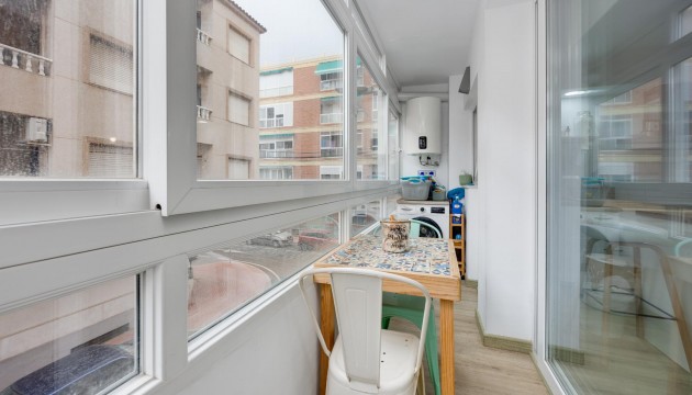 Odsprzedaż - Apartment - Torrevieja - El Acequión - Los Náufragos