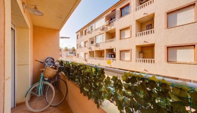 Odsprzedaż - Apartment - Torrevieja - El Acequión - Los Náufragos
