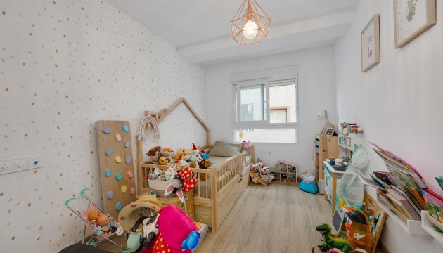 Odsprzedaż - Apartment - Torrevieja - El Acequión - Los Náufragos