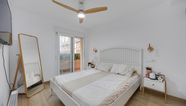 Odsprzedaż - Apartment - Torrevieja - El Acequión - Los Náufragos