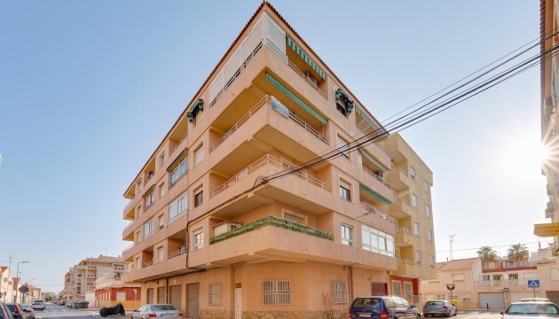 Odsprzedaż - Apartment - Torrevieja - El Acequión - Los Náufragos