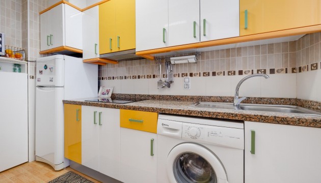 Odsprzedaż - Apartment - Torrevieja - El Acequión - Los Náufragos