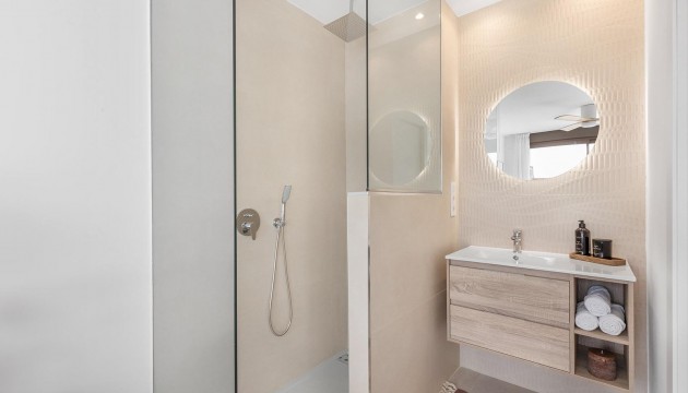 Neue Gebäude - Apartment - Los Alcazares
