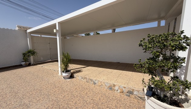 Resale - Bungalow - San Luis