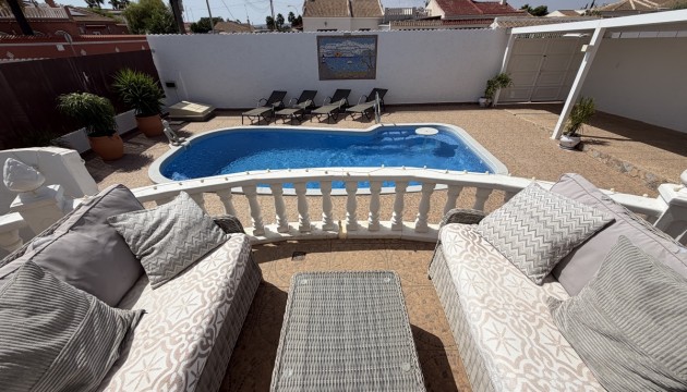 Resale - Bungalow - San Luis